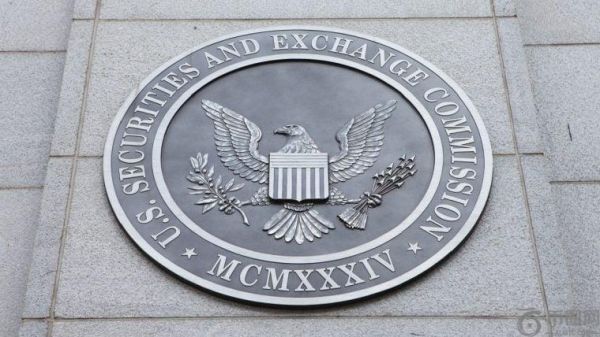 72项加密货币ETF申请正在等待SEC的批准，恰逢监管环境发生历史性变革。